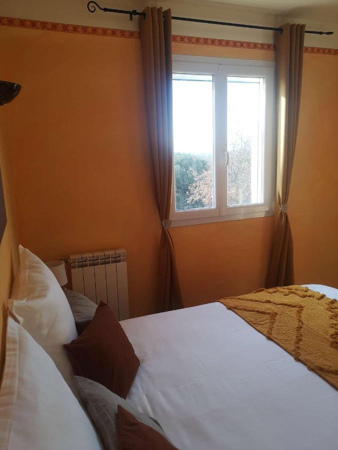 Bed and Breakfast Chez Tata Регюсс Екстер'єр фото