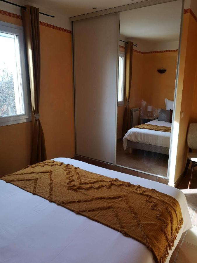 Bed and Breakfast Chez Tata Регюсс Екстер'єр фото