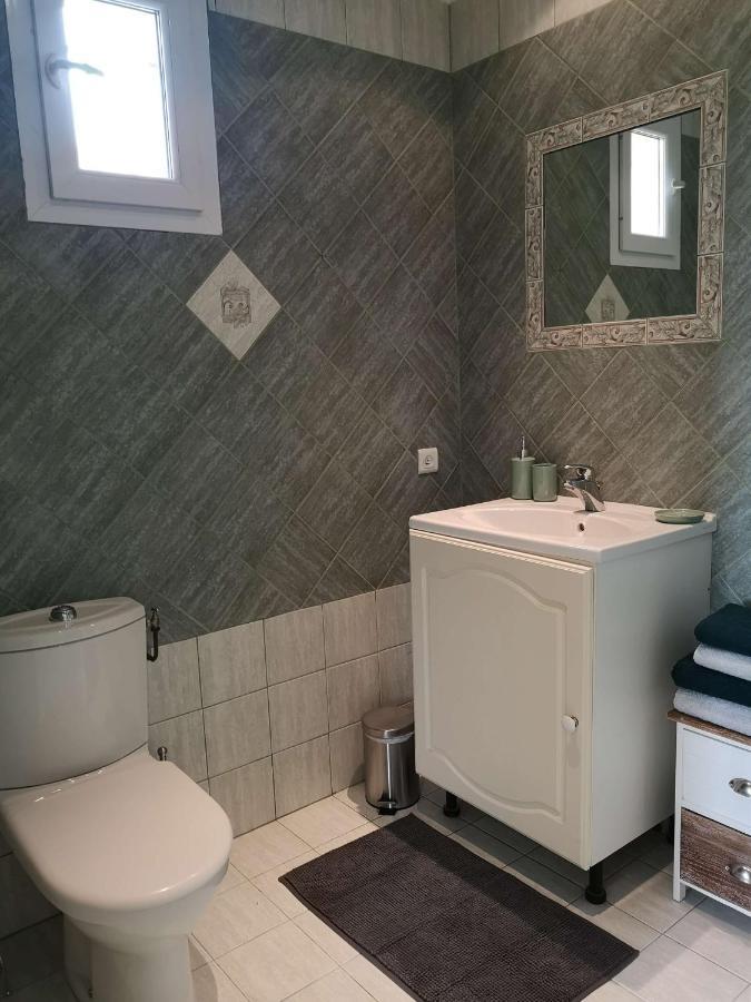 Bed and Breakfast Chez Tata Регюсс Екстер'єр фото